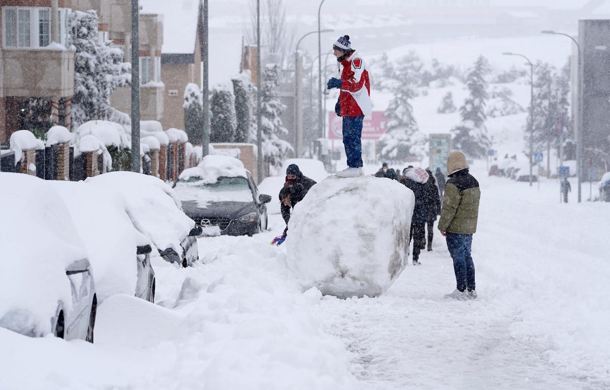 Temporal de nieve en Valdemoro por la borrasca Filomena. 
