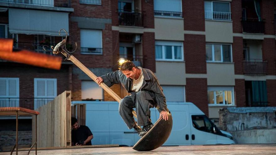 Manolo Alcántara fa equilibris amb les emocions al Festivalet