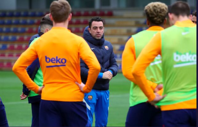 Xavi, en un entrenamiento del Barça en la ciudad deportiva de Sant Joan Despí.