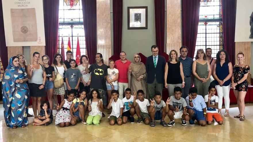 Diecinueve niños saharaius pasarán el verano en Murcia