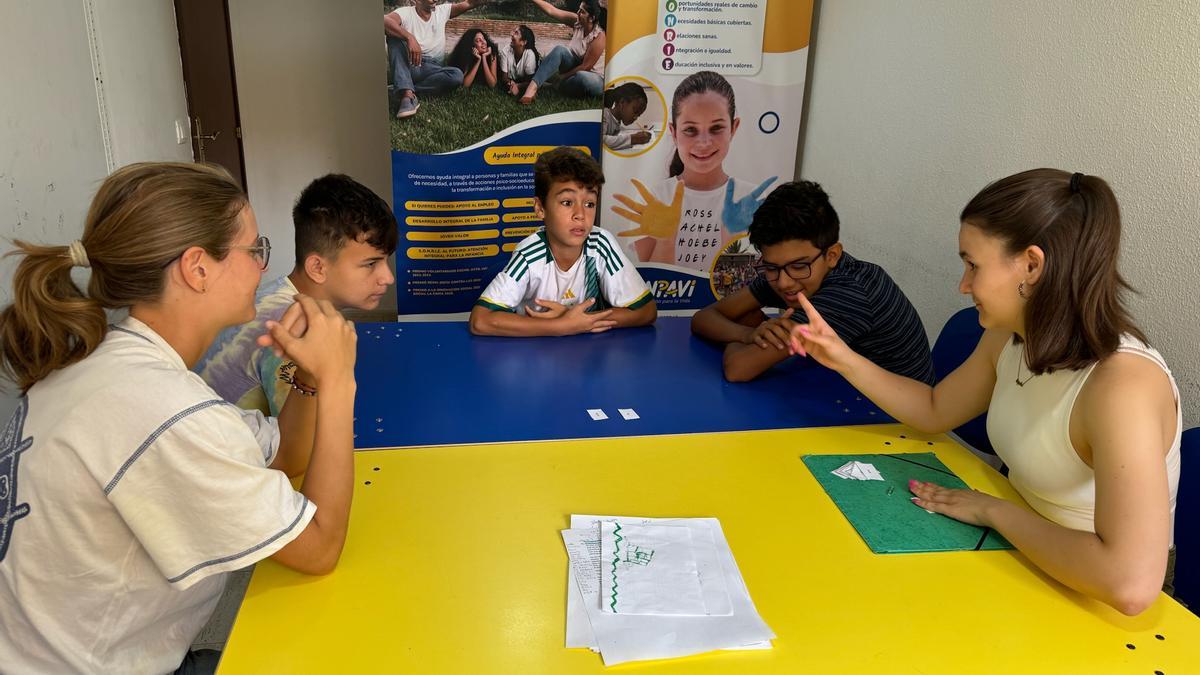 INPAVI ofrece atención integral a familias e infancia en situación de vulnerabilidad social.