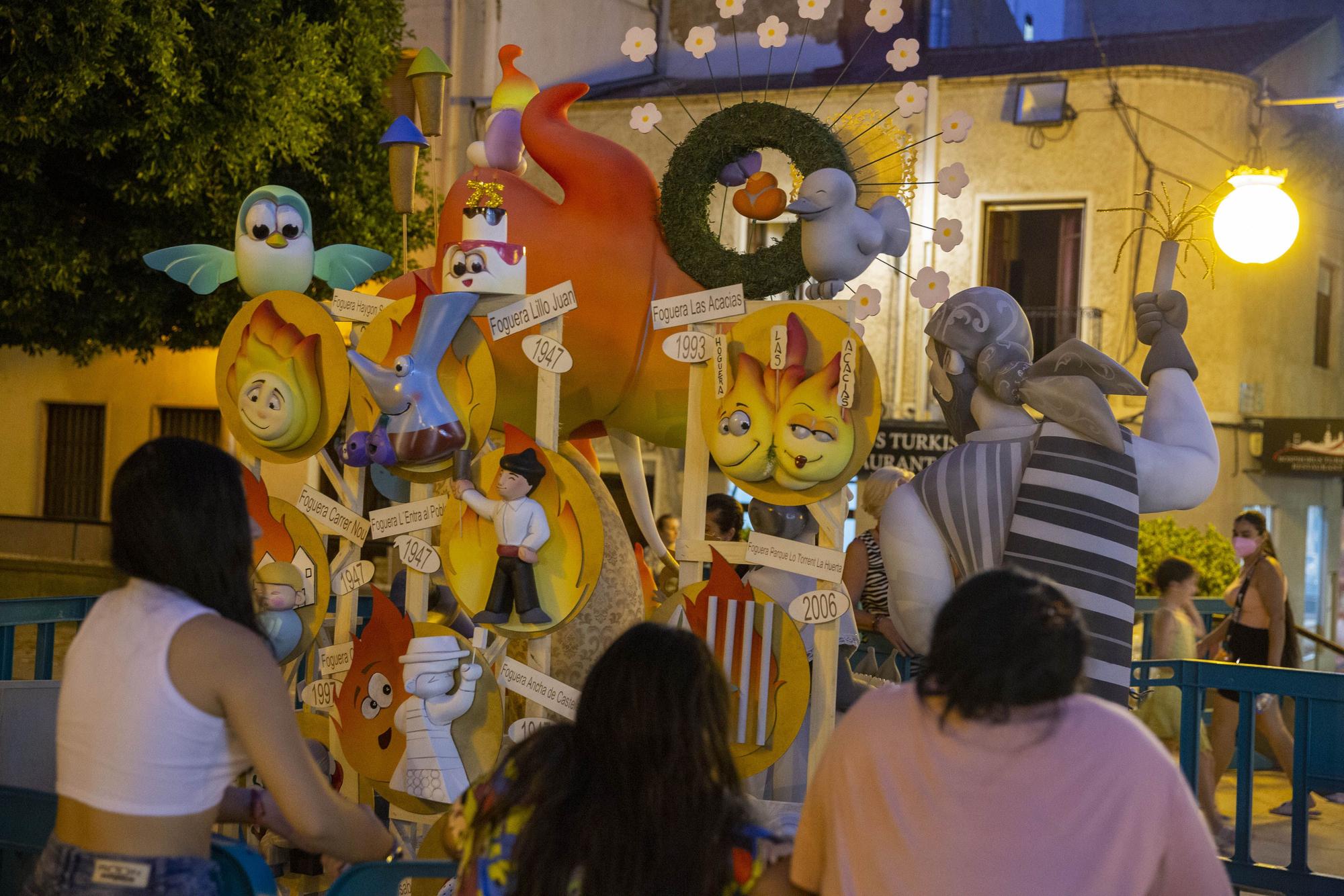 San Vicente inicia sus fiestas de Hogueras con la plantà