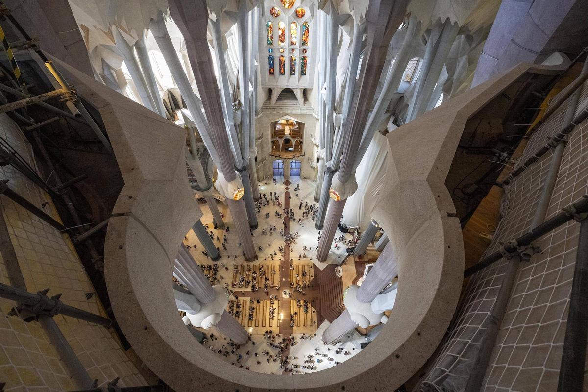 Vista de la nave durante una visita para periodistas en el interior de la Sagrada Familia