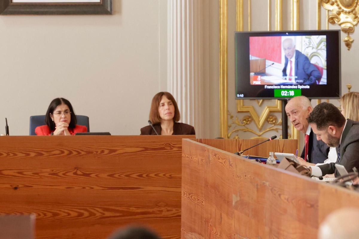 El concejal Hernández Spínola, en el Pleno del mes de noviembe