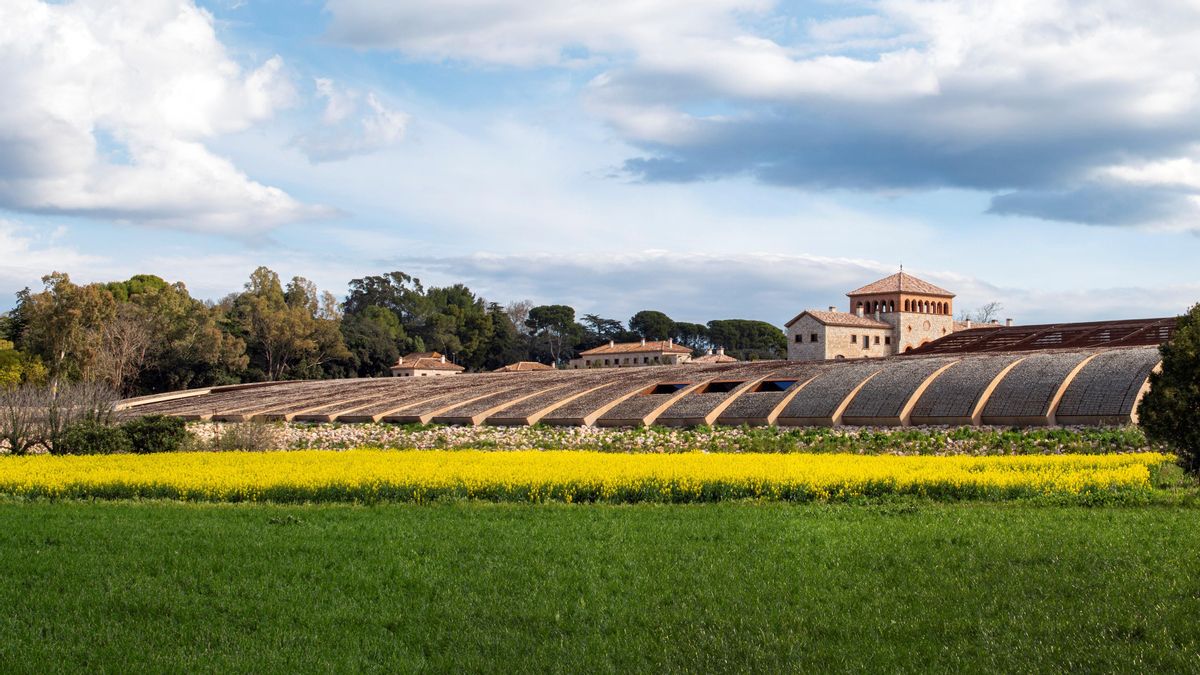 El Celler Perelada, desde fuera.