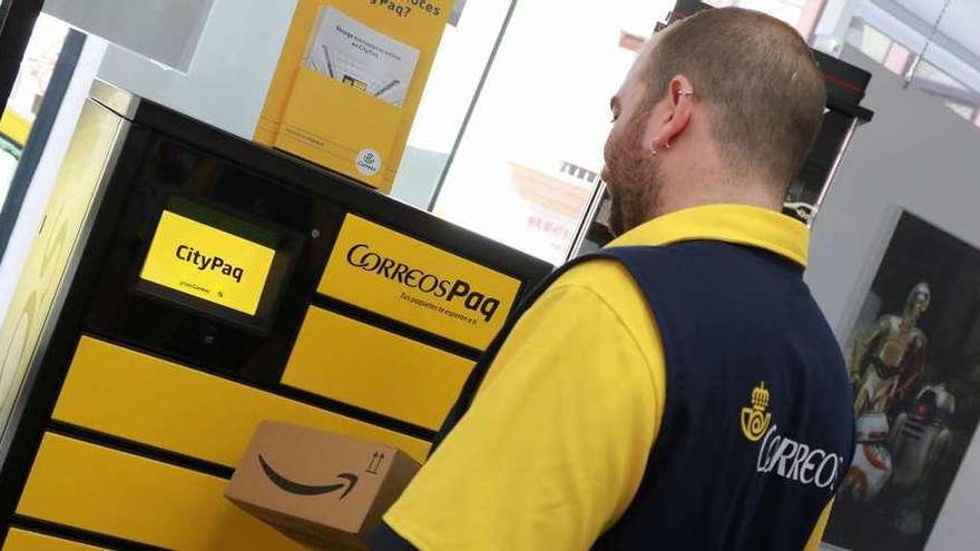 Correos pone a disposición de los zamoranos los nuevos buzones de  paquetería 'CITYPAQ