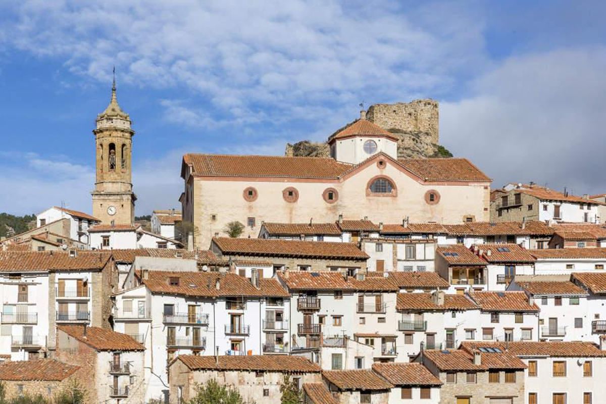 Panorámica sobre Linares de Mora
