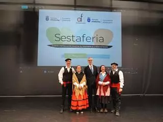 El profesoráu d'asturianu y eonaviegu actualiza metodoloxíes educatives na Sestaferia