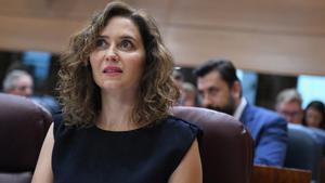 La presidenta de  la Comunidad de Madrid, Isabel Díaz Ayuso, durante una sesión plenaria en la asamblea madrileña,  a 21 de septiembre