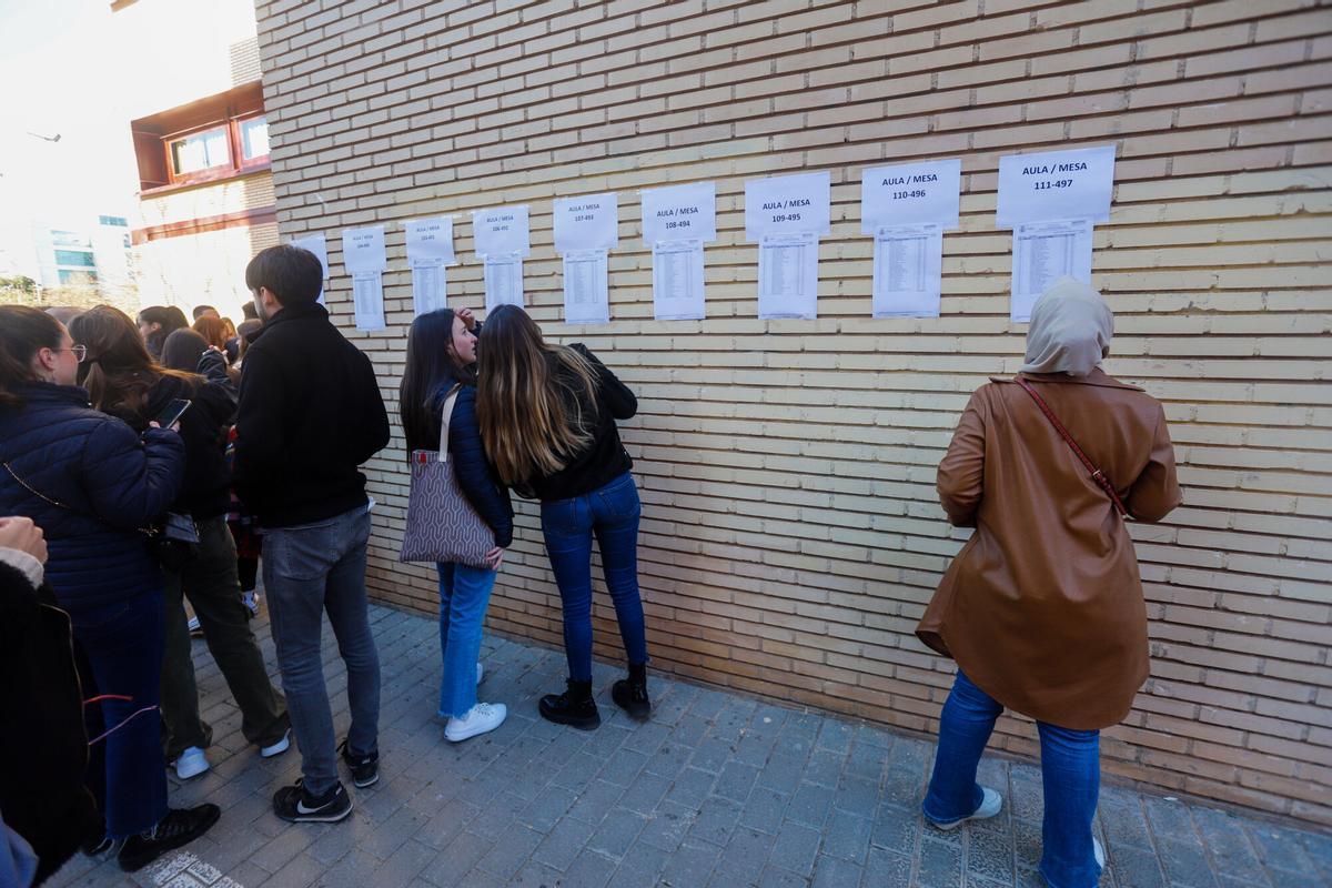 Oposiciones a funcionarios de sanidad de la Generalitat, imagen de archivo.