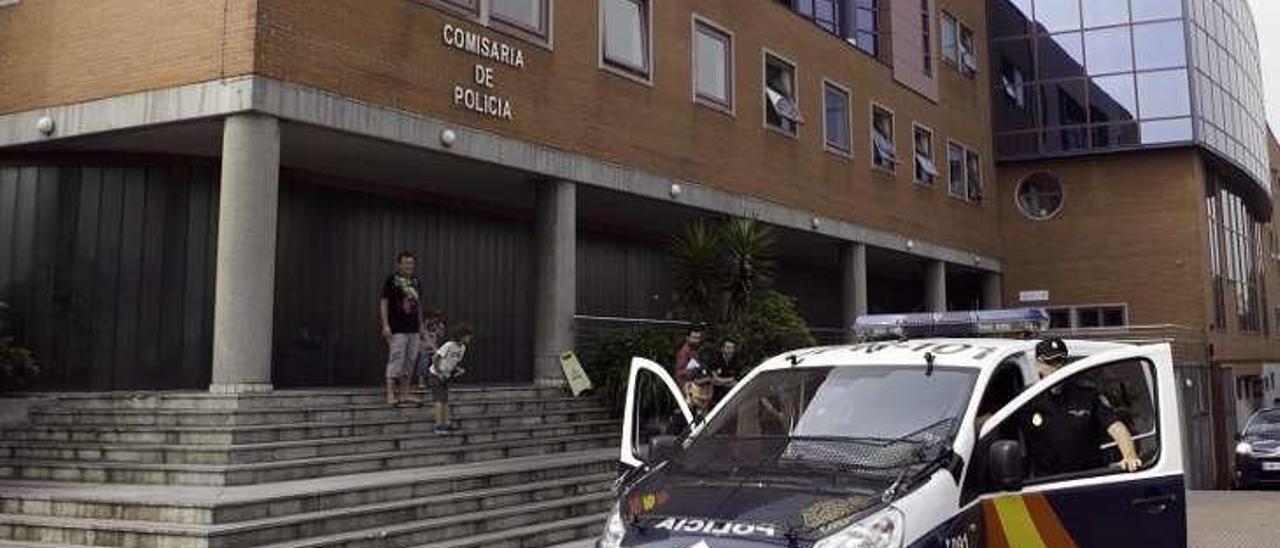 Comisaría de Policía Nacional de Gijón.