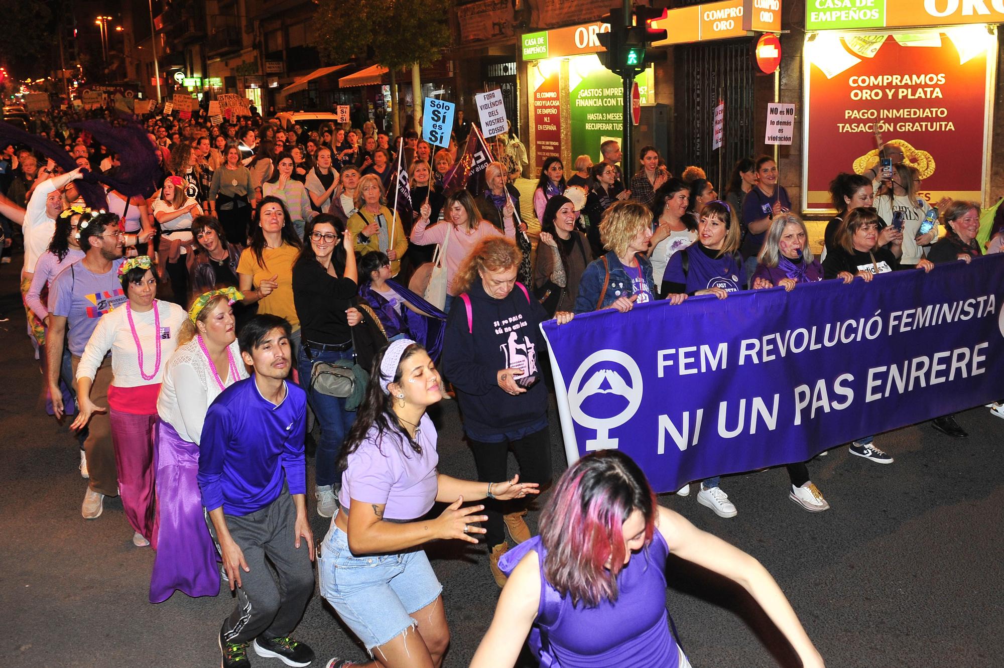 Así ha vivido Elche el 8M