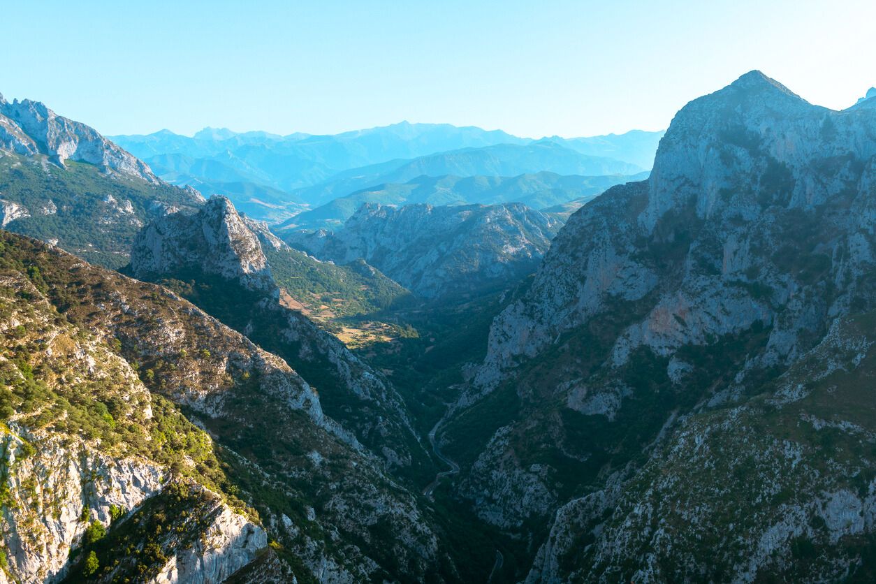 Las impresionantes panorámicas del desfiladero de La Hermida desde el mirador de Santa Catalina