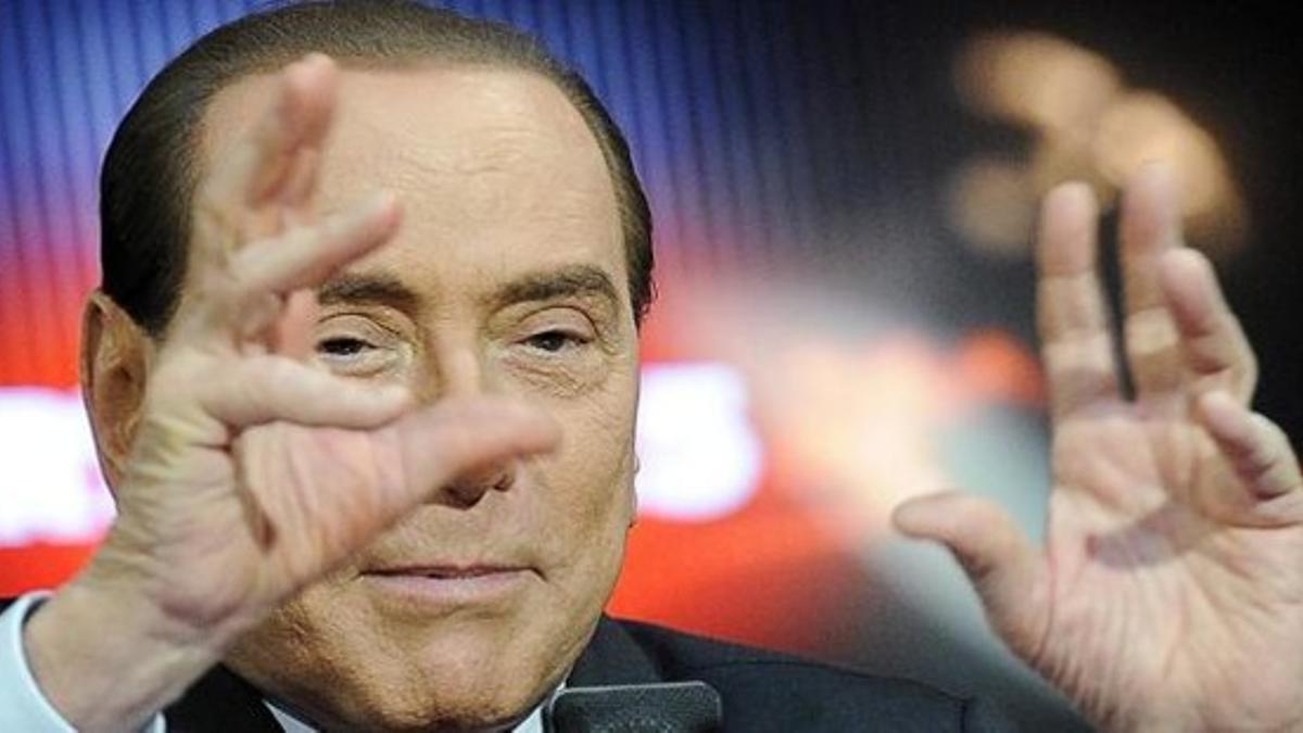 Berlusconi, durante la entrevista con la cadena radiofónica RTL, este lunes.