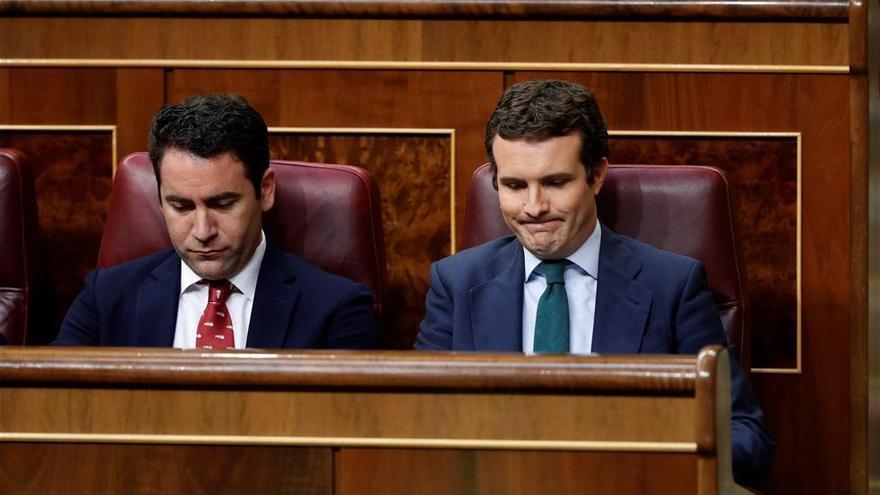 Casado ve en el &quot;gran fracaso&quot; de la investidura un espectáculo bochornoso