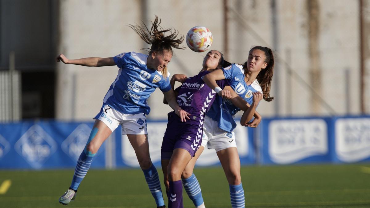 Las granadilleras se ahogaron contra la potente defensa del equipo murciano.