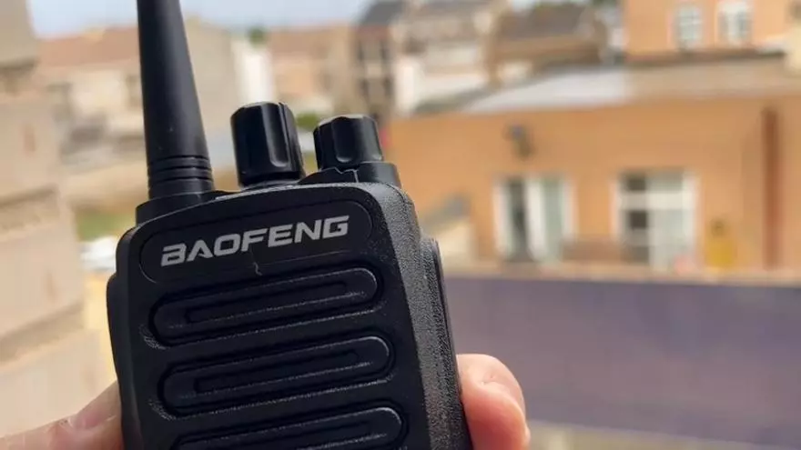 Ronda de reconocimiento de la red autoorganizada de walkie talkies en la zona cero de la dana
