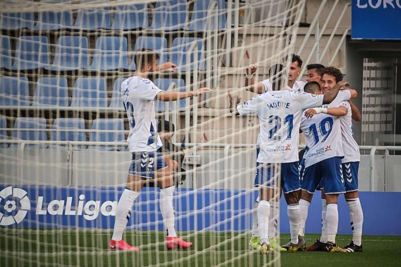 Encuentro entre el CD Tenerife y el RC Deportivo