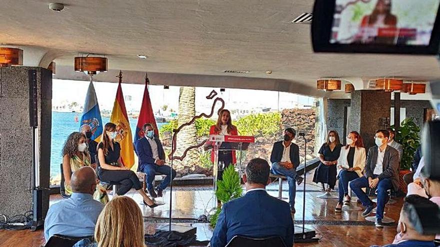 Dolores Corujo, durante su balance de la gestión del Cabildo. | | LP/DLP