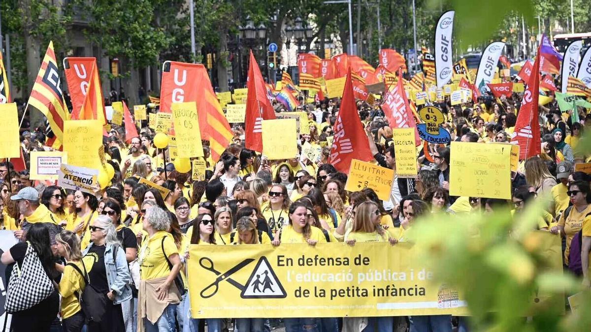 Manifestación de trabajadoras de escuelas 'bressol' catalanas.