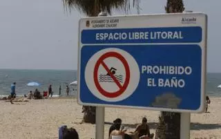 Los vecinos llevarán al Ayuntamiento a los tribunales por el cierre de la playa de San Gabriel