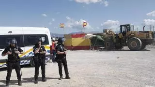 La Policía vuelve a Son Banya para derribar las casetas de los narcos