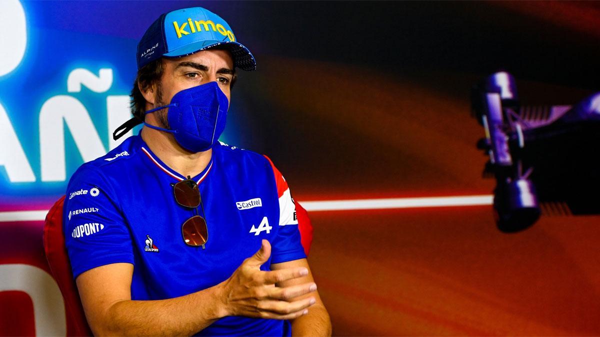 Fernando Alonso, sin puntos en Barcelona
