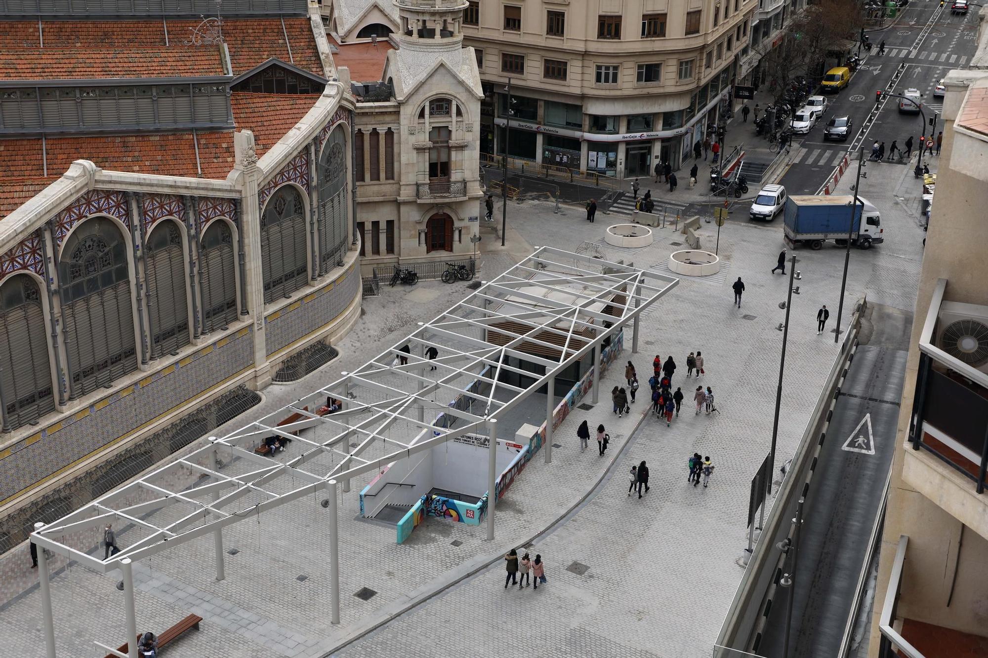 Los vehículos vuelven a la Plaza de Brujas