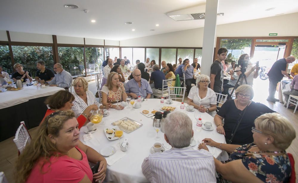 Los sanchistas tienden la mano para lograr un candidato de consenso en Alicante