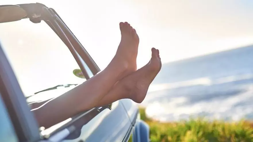 Cinco consejos para cuidar los pies en verano