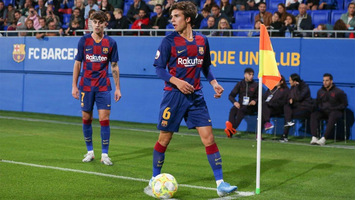 Riqui Puig y Collado, argumentos para que el filial logre la cuarta victoria seguida en el Johan Cruyff