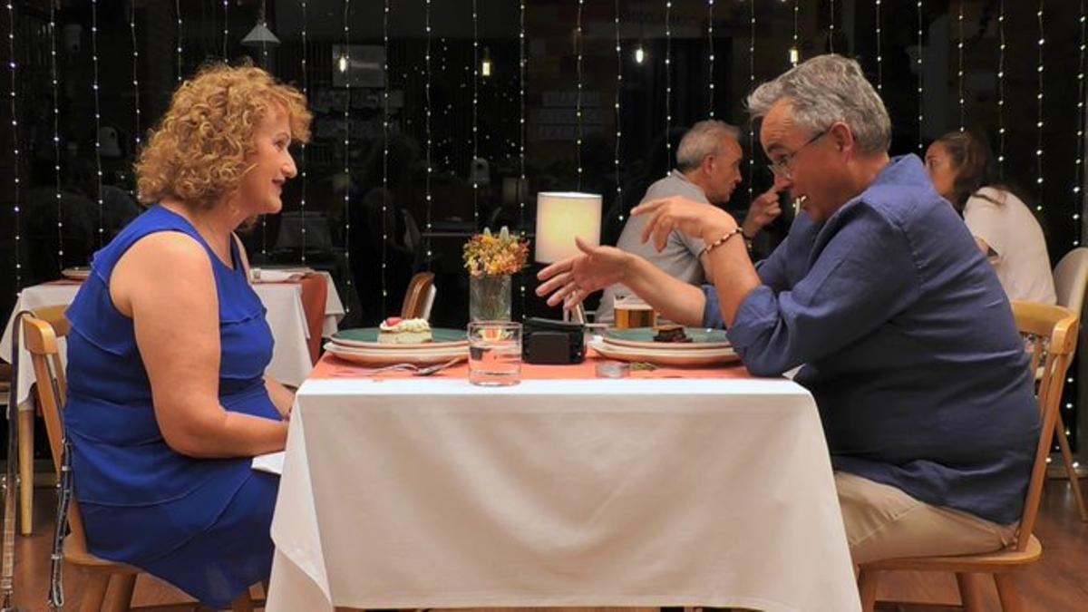 Un soltero cuenta en plena cita en First Dates el incidente sexual que le costó la separación: &quot;Un desastre, por eso me dejaron&quot;