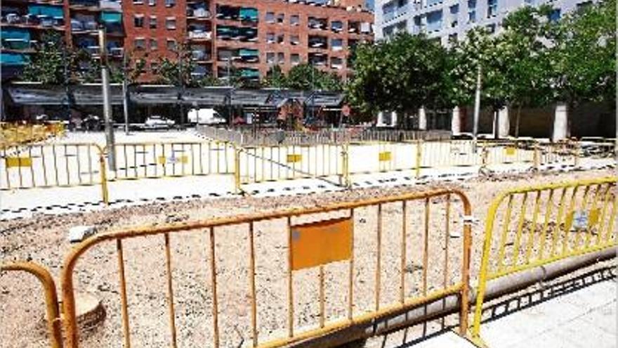 Comença la reclamada reforma de la plaça Empúries de Sant Narcís