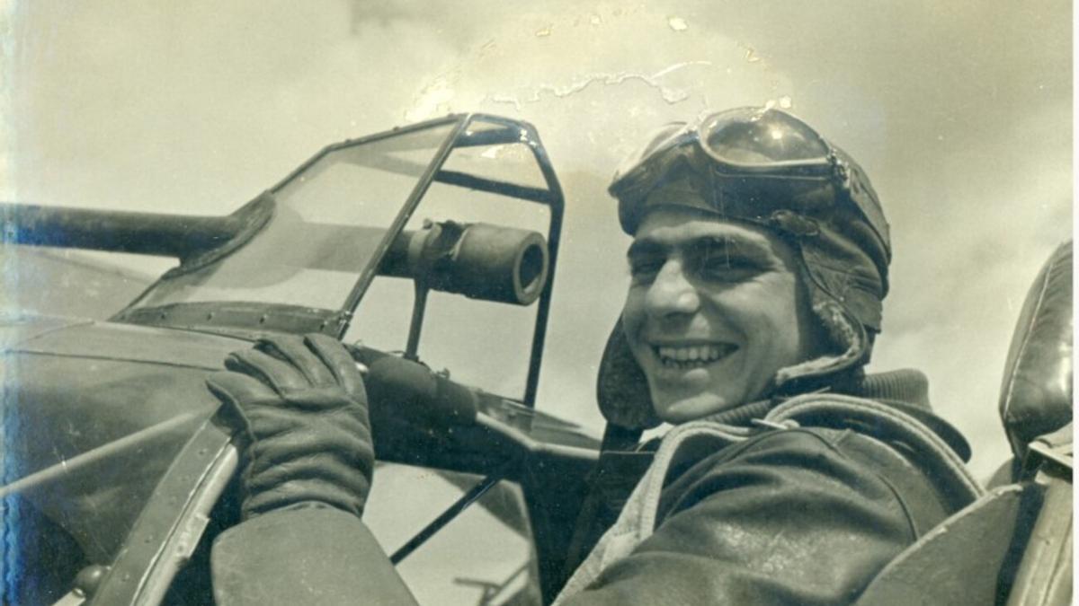 El joven aviador de Manises, en una fotografía recuperada del archivo municipal.