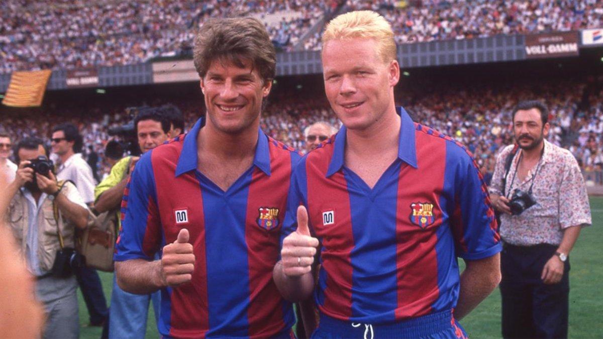 Laudrup, junto a Koeman en una de sus primeras imágenes en el Barça