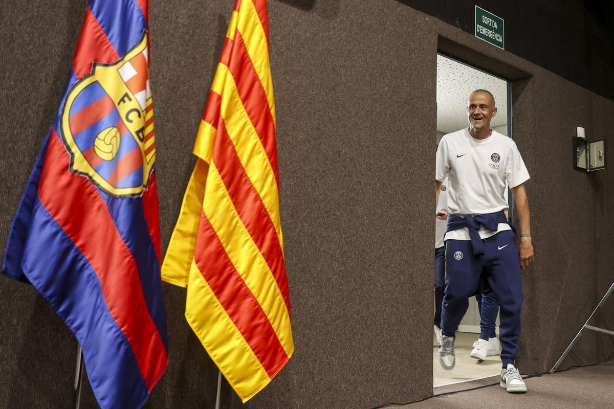 Luis Enrique, como en casa cada vez que visita Barcelona