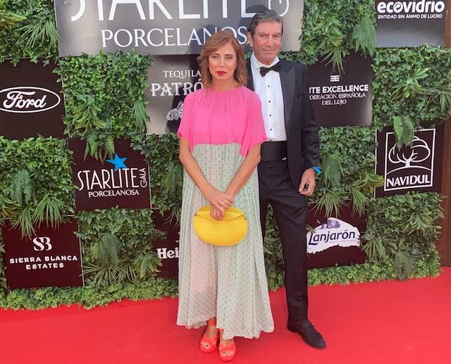 El festival Starlite celebró su gala solidaria con Antonio Banderas como anfitrión