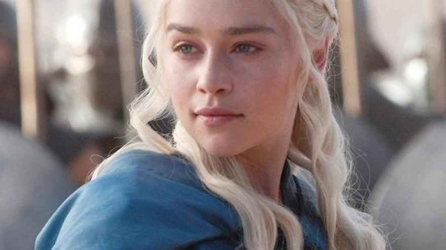 Daenerys Targarien, personaje esencial en Juego de Tronos.