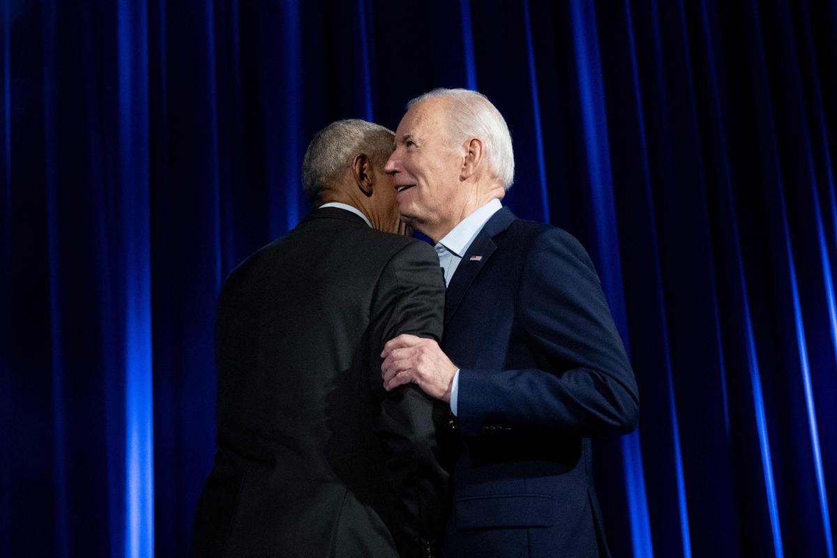 Obama y Clinton apoyan a Biden en un acto en Nueva York