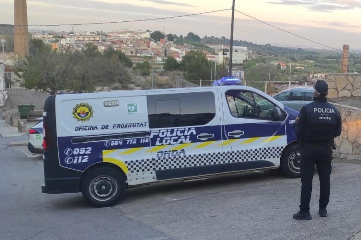 Imagen de archivo de un agente de la Policía Local de Onda.