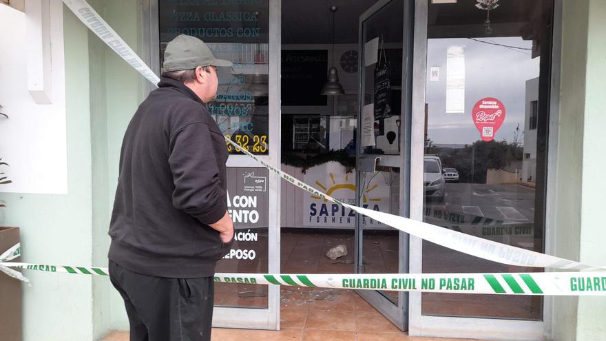 Roban la caja con el cambio de una pizzería en Formentera