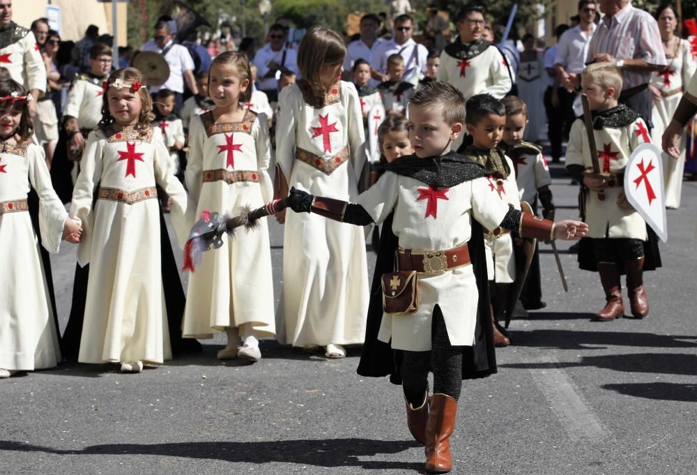 Desfile infantil de los Moros y Cristianos de Ibi