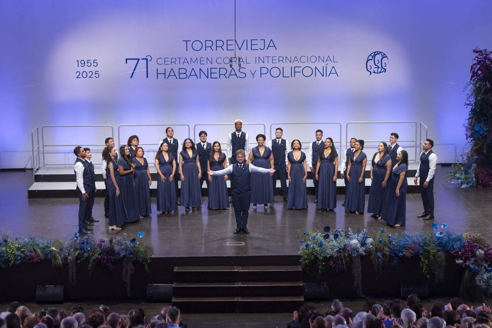 Así fue la clausura del Certamen de Habaneras en Torrevieja