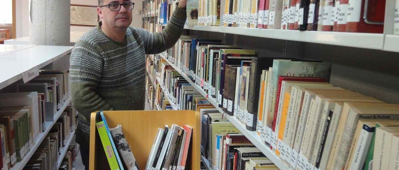 Vicent Carbonell, director de la Biblioteca de Silla, es el impulsor de este proyecto.