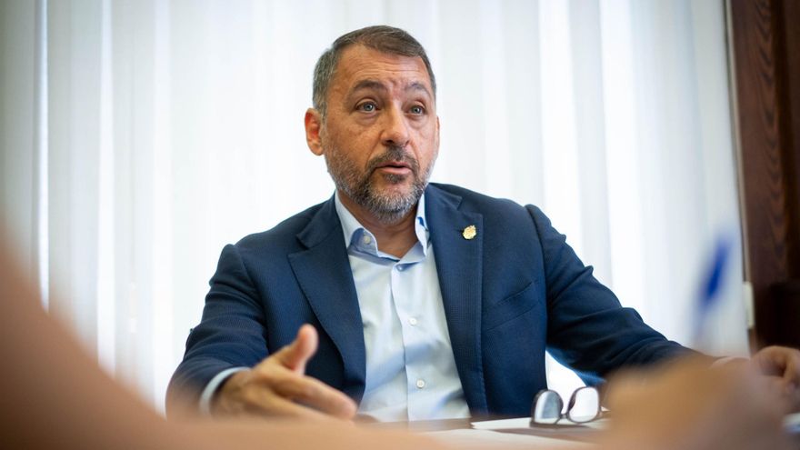 Bermúdez denuncia que el Defensor del Pueblo le envíe una «respuesta estándar»