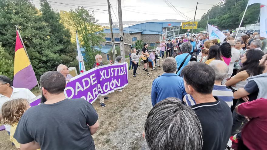 Homenaje a los &quot;Mártires de Anguieiro&quot;