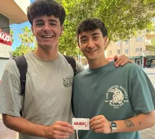 Mubeo, la tarjeta de descuentos en comercios de Málaga que han creado estudiantes de Marketing de la UMA
