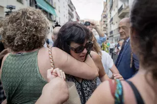 Juana Rivas llega con su hijo menor al punto de Granada pactado para entregarlo al padre