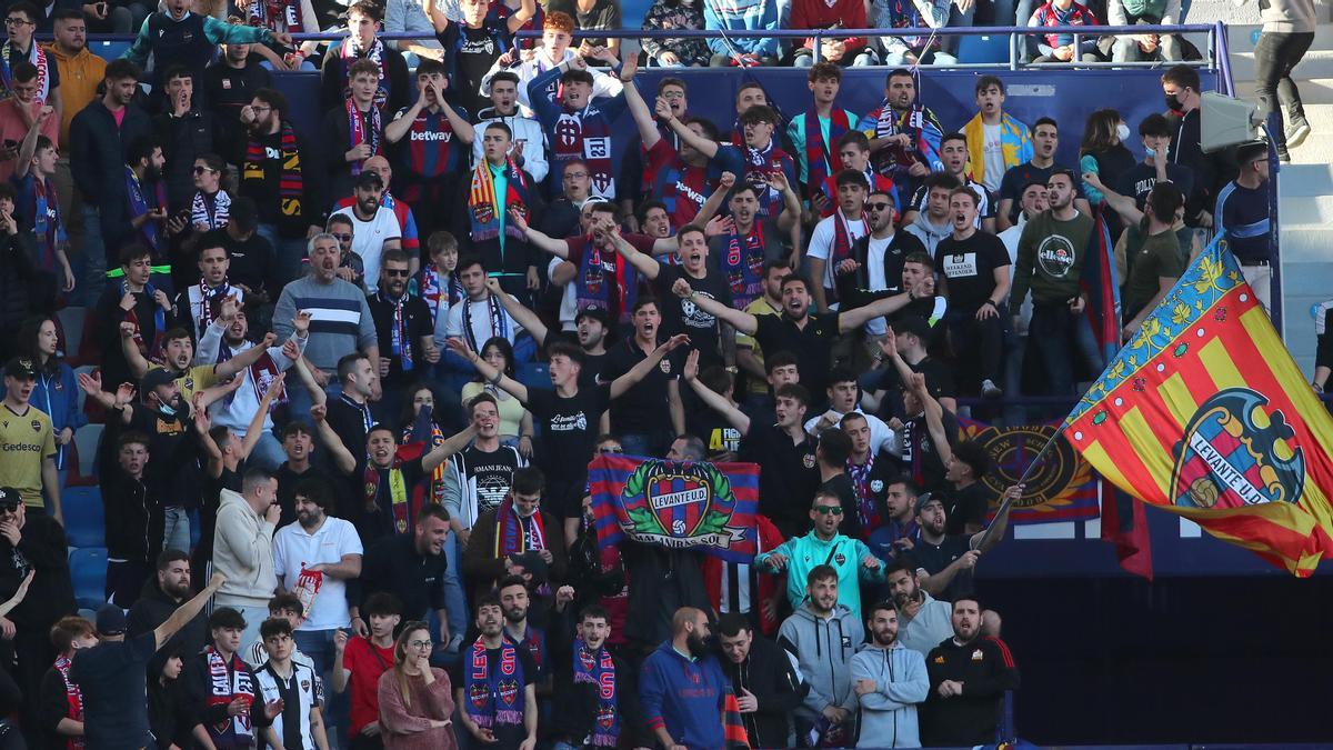 Imagen de la grada la pasada temporada.