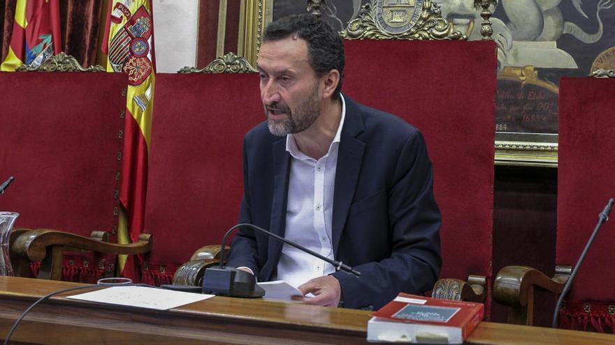 Carlos González pide que Elche sea una de las primeras ciudades en empezar la desescalada